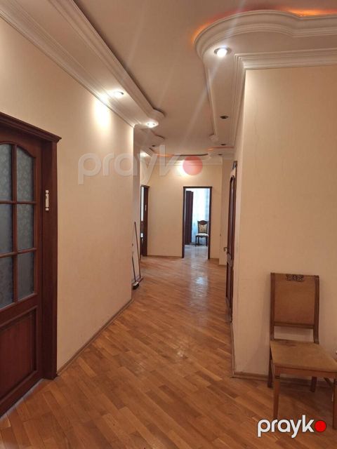 İcarəyə verilir 4 otaqlı yeni tikili 60 m²