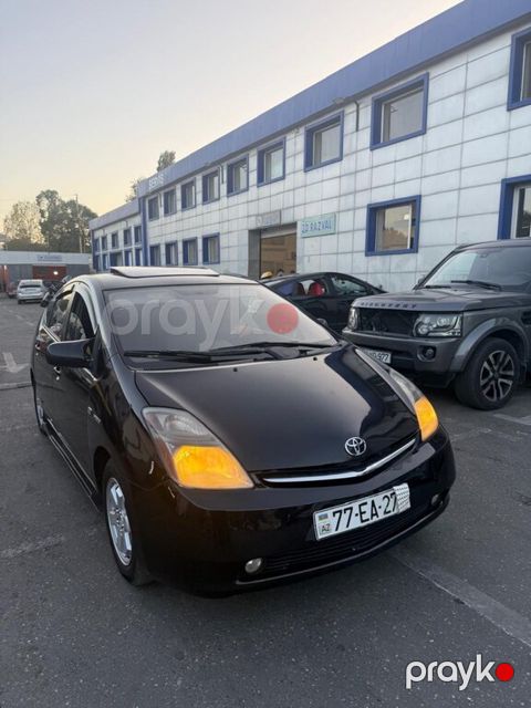 Toyota Prius, 1.5 L, 1.3 kWh, 2008 il, 245 000 km
