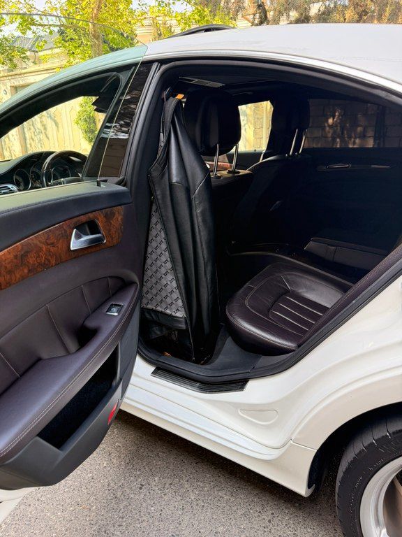 Mercedes CLS 350, 3.5 L, 2011 il, 140 000 km — Avtomobillər, Bakı (11)