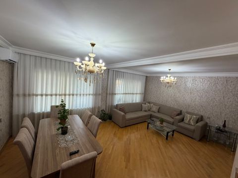 Satış: 3 otaqlı Köhnə tikili, 110 m², Suraxanı rayonu — Bakı