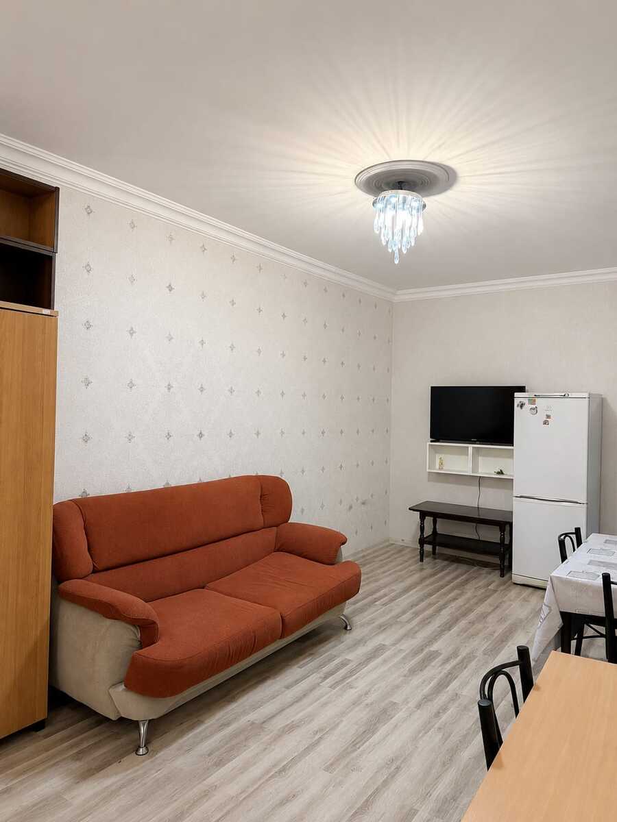 İcarəyə verilir 1 otaqlı köhnə tikili 45 m² — Mənzil, Bakı (4)