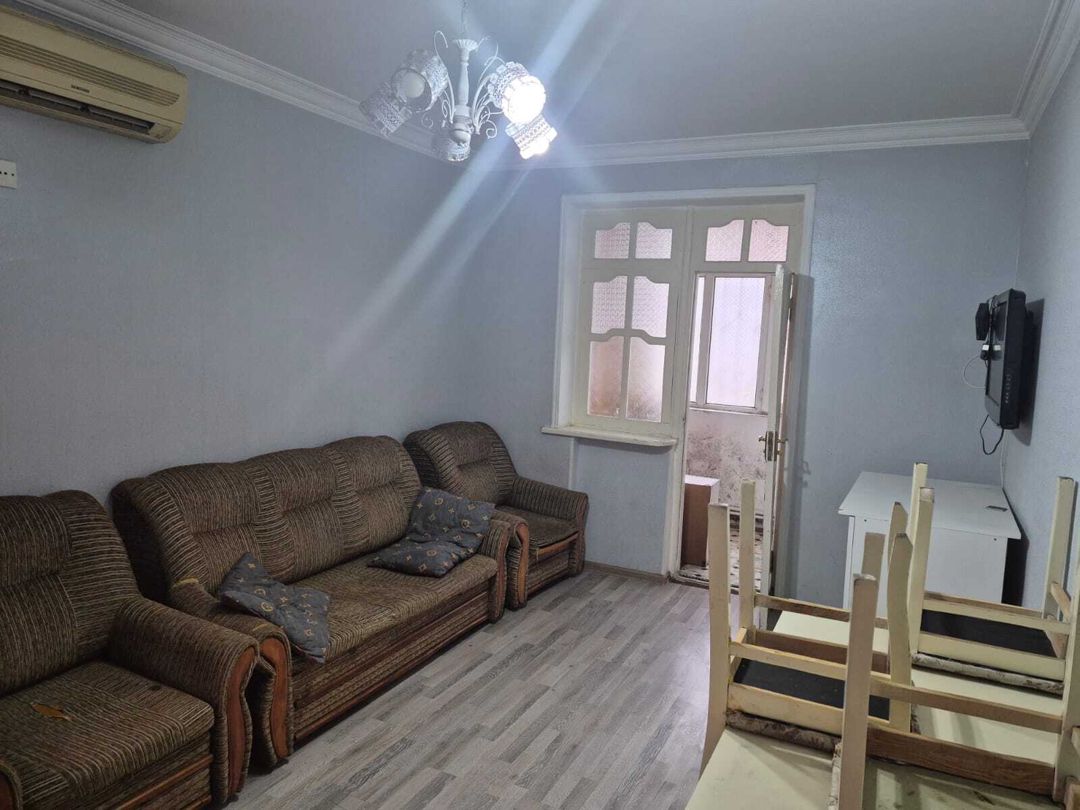 Satılır 3 otaqlı köhnə tikili 65 m² — Mənzil, Bakı