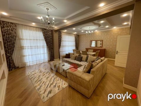 İcarəyə verilir 3 otaqlı yeni tikili 145 m²