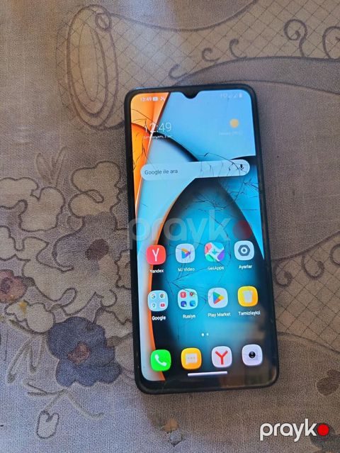Redmi 8 GB, rəng - Qara, Qırıq — Bakı