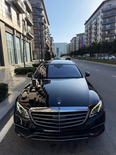 Mercedes E 300, 2.0 L, 2018 il, 156 000 km — Bakı