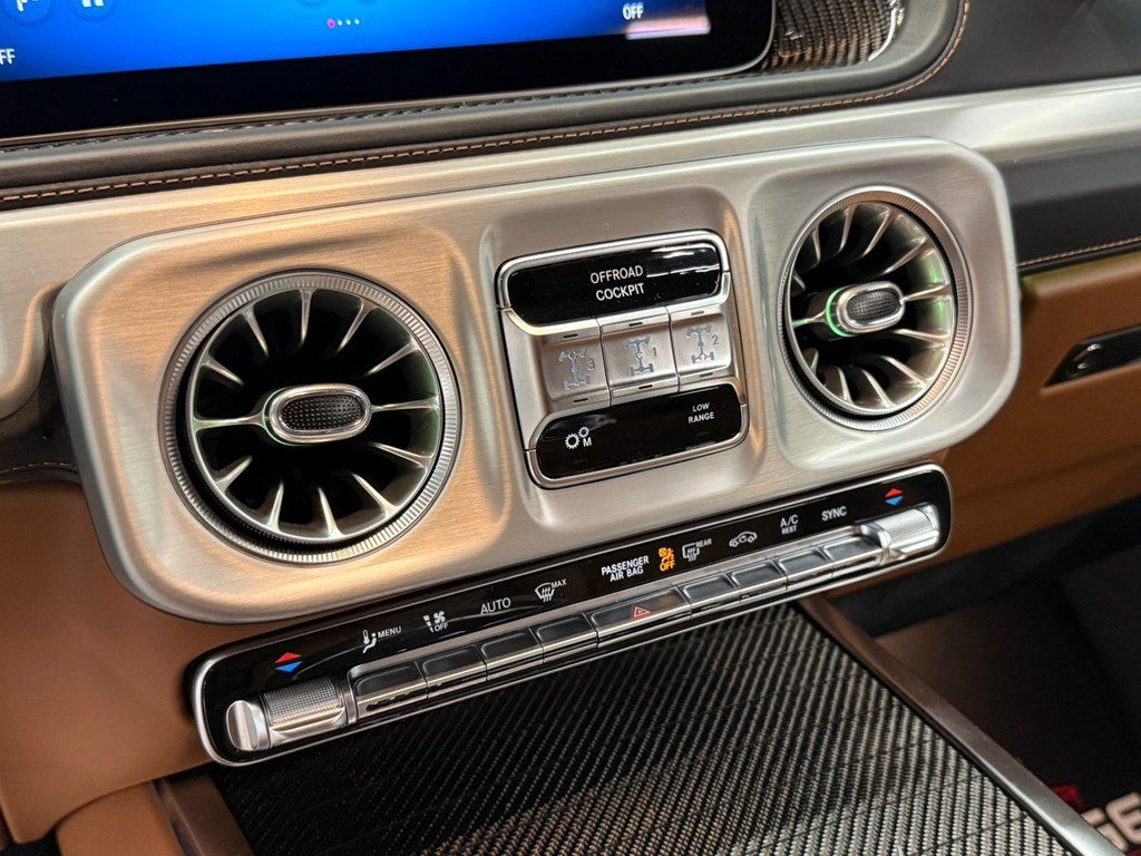Mercedes G 63 AMG, 4.0 L, 2025 il, 15 000 km — Avtomobillər, Bakı (11)
