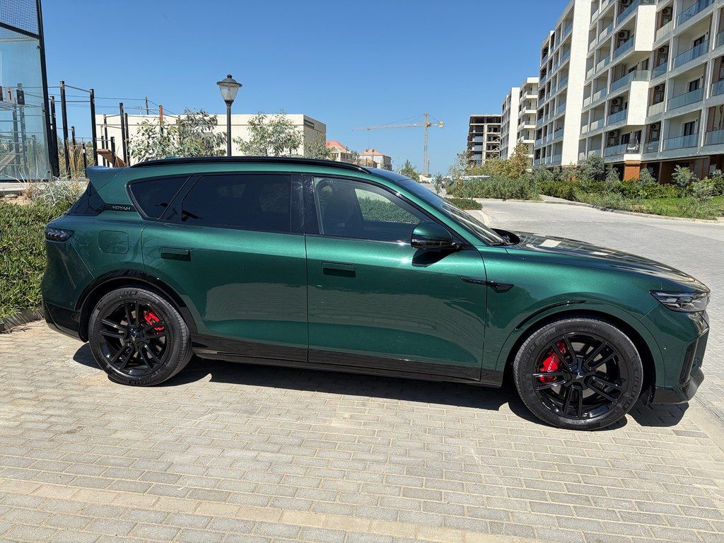 Voyah Free, 1.5 L, 43 kWh, 2025 il, 15 000 km — Avtomobillər, Bakı (8)