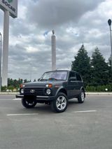 Lada (VAZ) Niva, 1.7 L, 2020 il, 129 000 km — Cars
