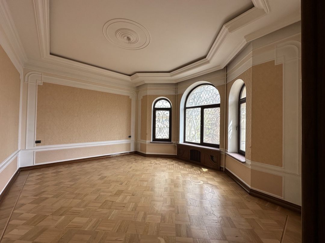 Satılır 7 otaqlı həyət evi/bağ evi 600 m² — Ev, villa, Bakı (10)