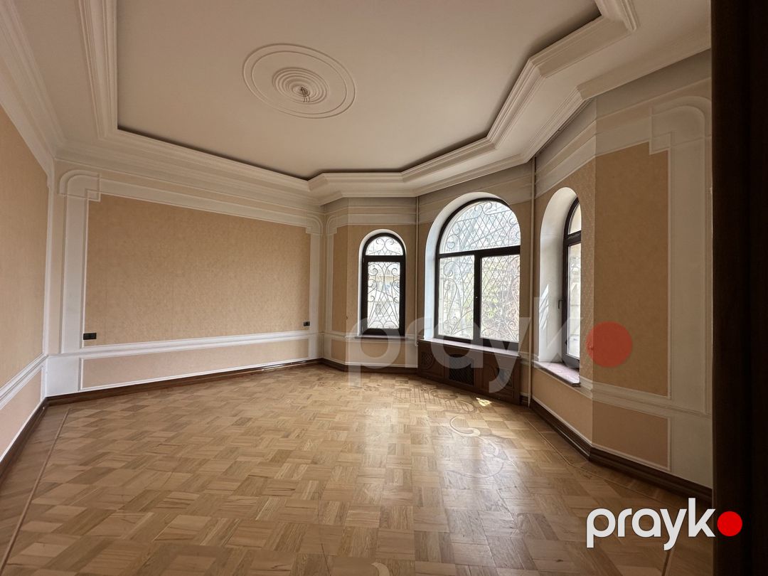 Satılır 7 otaqlı həyət evi/bağ evi 600 m² — Ev, villa, Bakı (10)