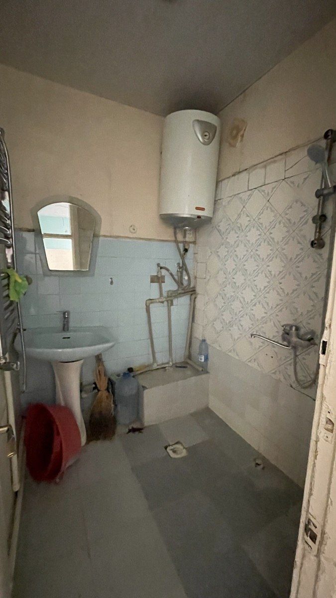 Satılır 2 otaqlı köhnə tikili 55 m² — Mənzil, Bakı (6)