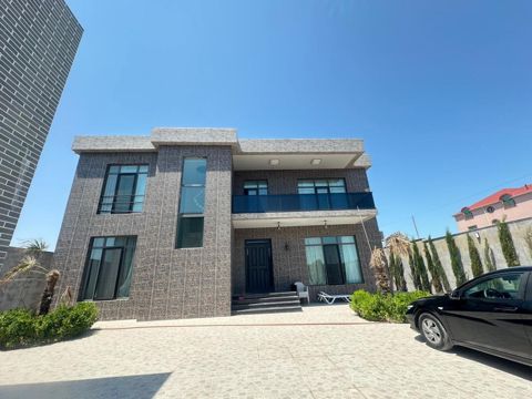 Satılır 7 otaqlı həyət evi/bağ evi 450 m² — Bakı