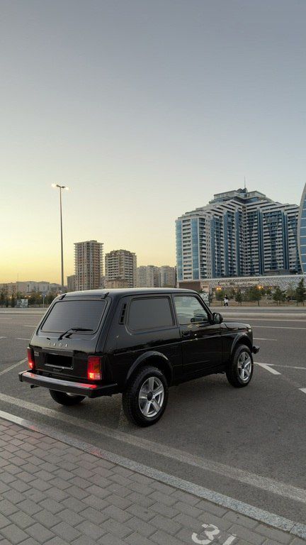 Lada (VAZ) Niva, 1.7 L, 2025 il, 7 500 km — Avtomobillər, Bakı (5)
