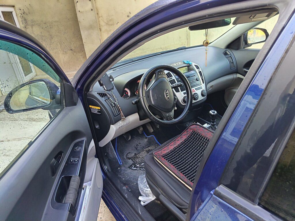 Kia Ceed SW, 1.4 L, 2009 il, 279 600 km — Avtomobillər, Bakı (3)