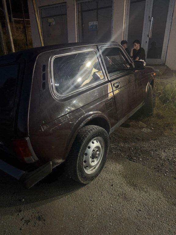 Lada (VAZ) Niva, 1.7 L, 1999 il, 150 000 km — Avtomobillər, Xaçmaz (8)