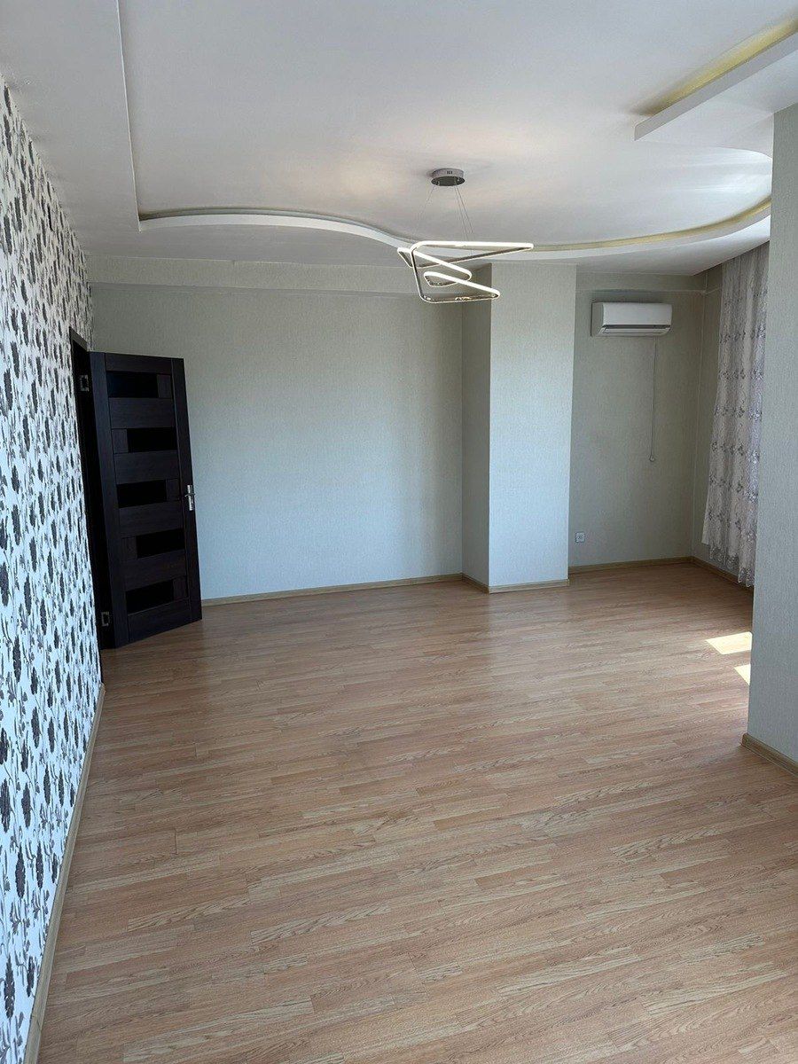 İcarəyə verilir 3 otaqlı yeni tikili 150 m² — Mənzil, Bakı (6)