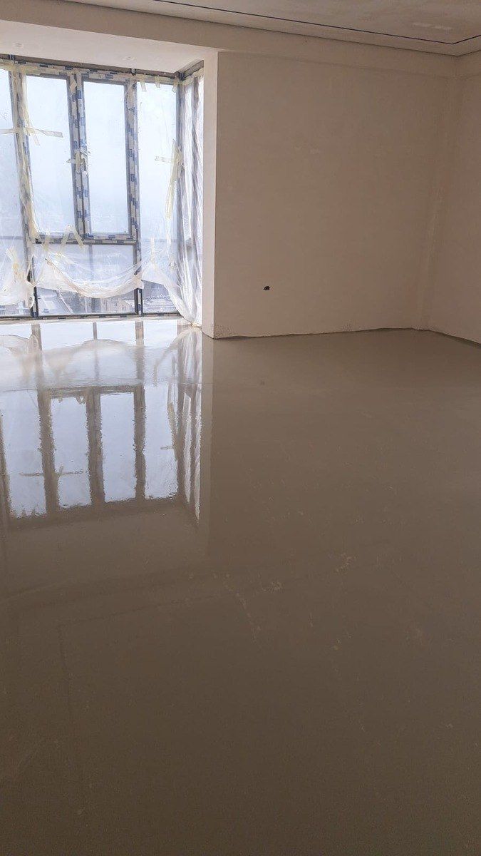 Şap özüyayılan parket — Rənglər və vernik, Bakı (2)