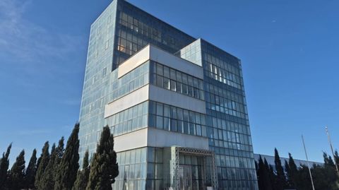 Satılır obyekt 12300 m² — Sumqayıt