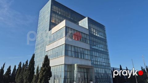 Satılır obyekt 12300 m²