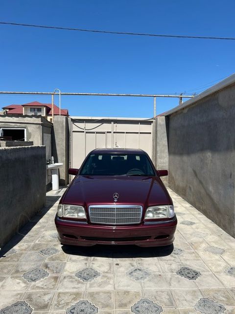 Mercedes C 220, 2.2 L, 1996 il, 222 200 km — Bakı