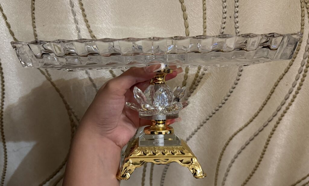 Kristal/qızılı ayaqlı şirniyyat qabı – Dekorlu - Material: qalın — Süfrə qabı, Bakı (3)
