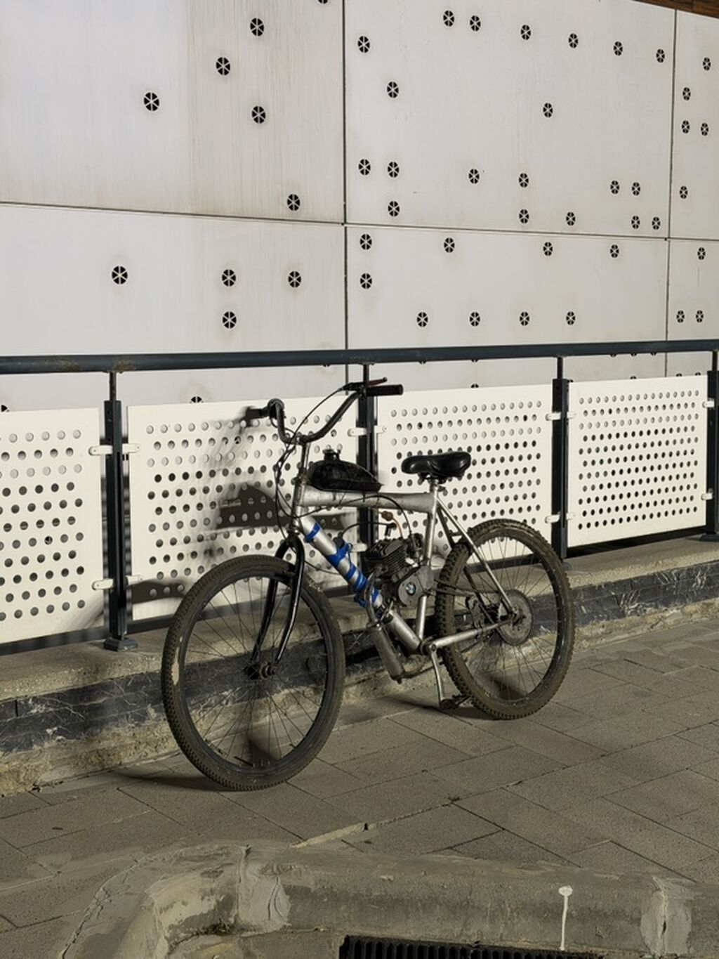 Benzin mühərrikli velosiped - Çərçivə: dağ velosipedi tipli — Yol velosipedləri, Masazır