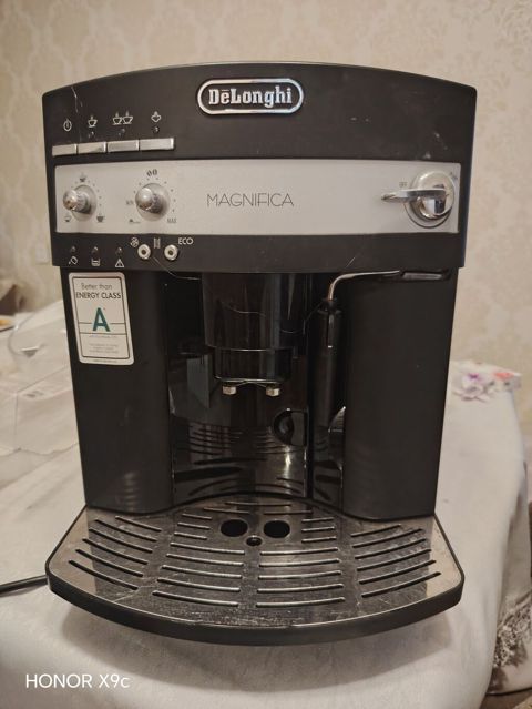 De’Longhi Magnifica avtomatik qəhvə maşını - Avtomatik üyüdücü — Mehdiabad