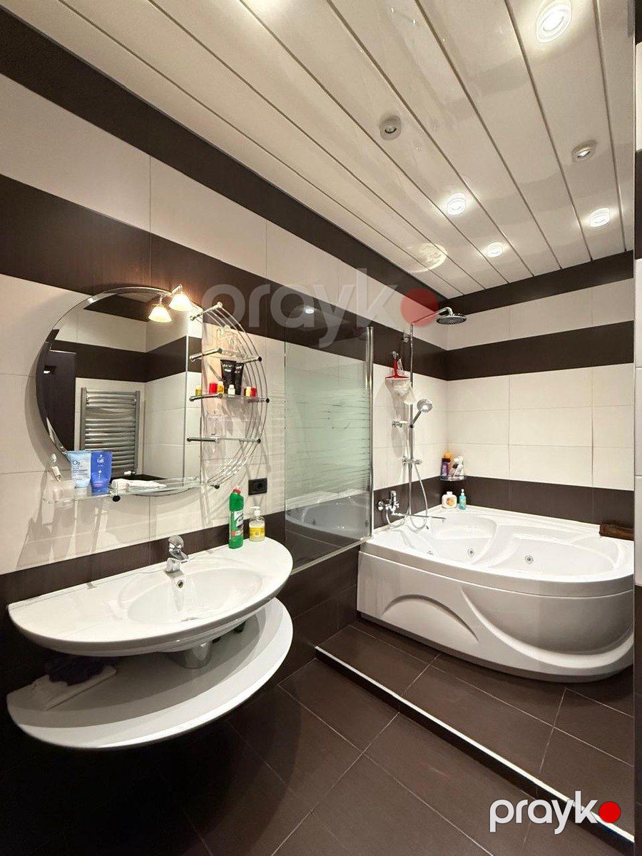 Satılır 4 otaqlı yeni tikili 209 m² — Mənzil, Bakı (8)