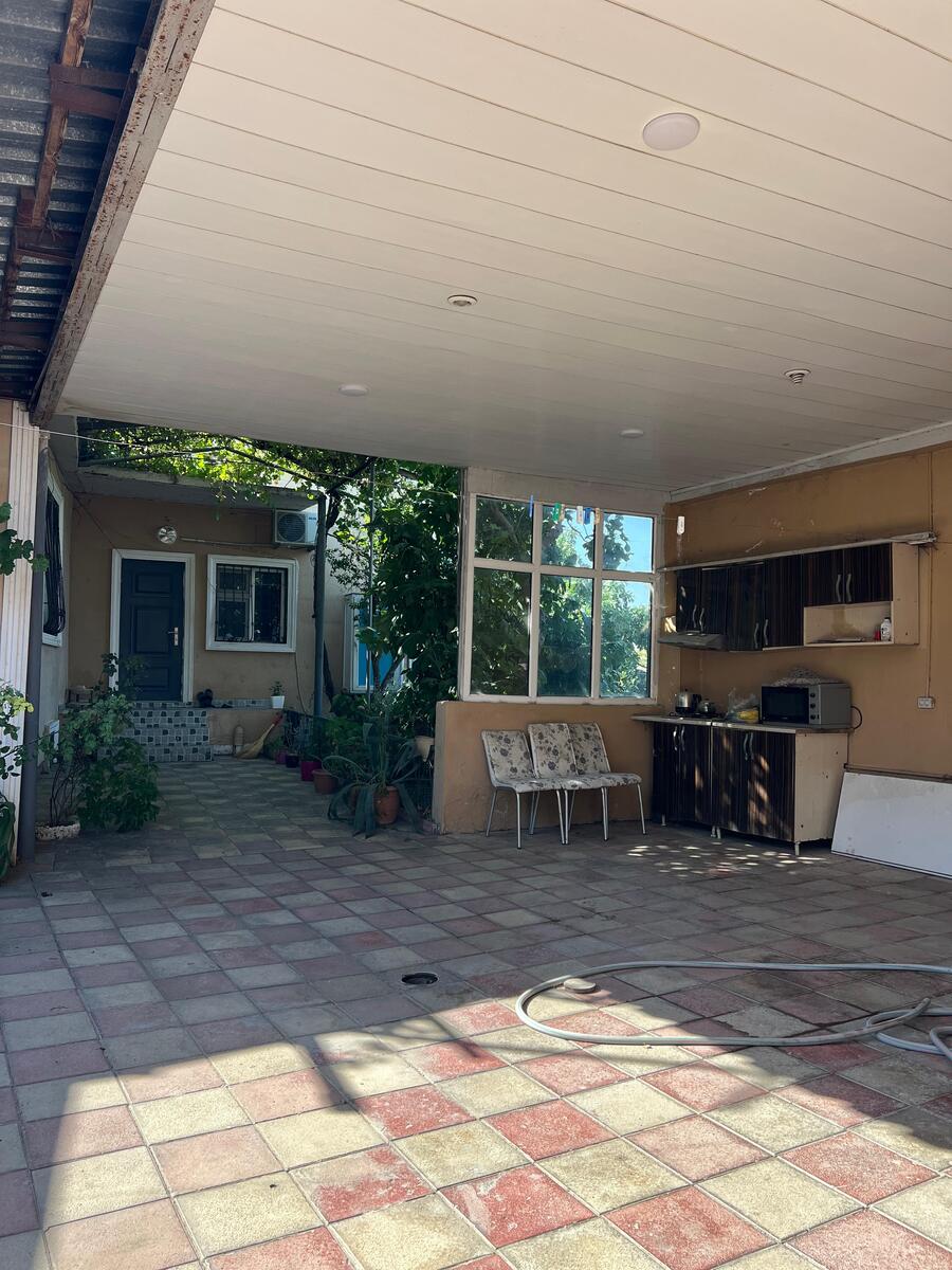 Satılır 4 otaqlı həyət evi/bağ evi 130 m² — Ev, villa, Bakı (10)