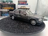 Mercedes W202 C-Class 1997 1/18 modeli — Хобби и творчество