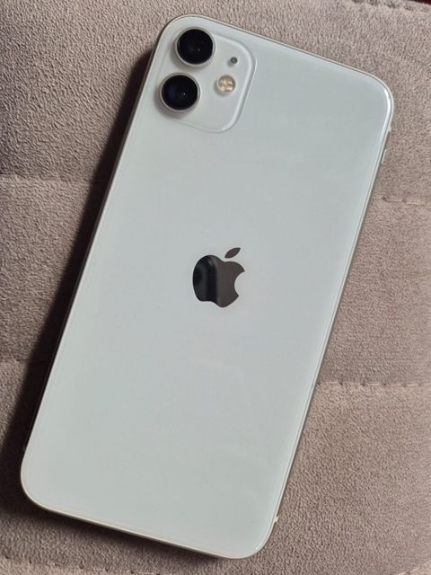 Apple iPhone 11 White 128GB/4GB — Bakı