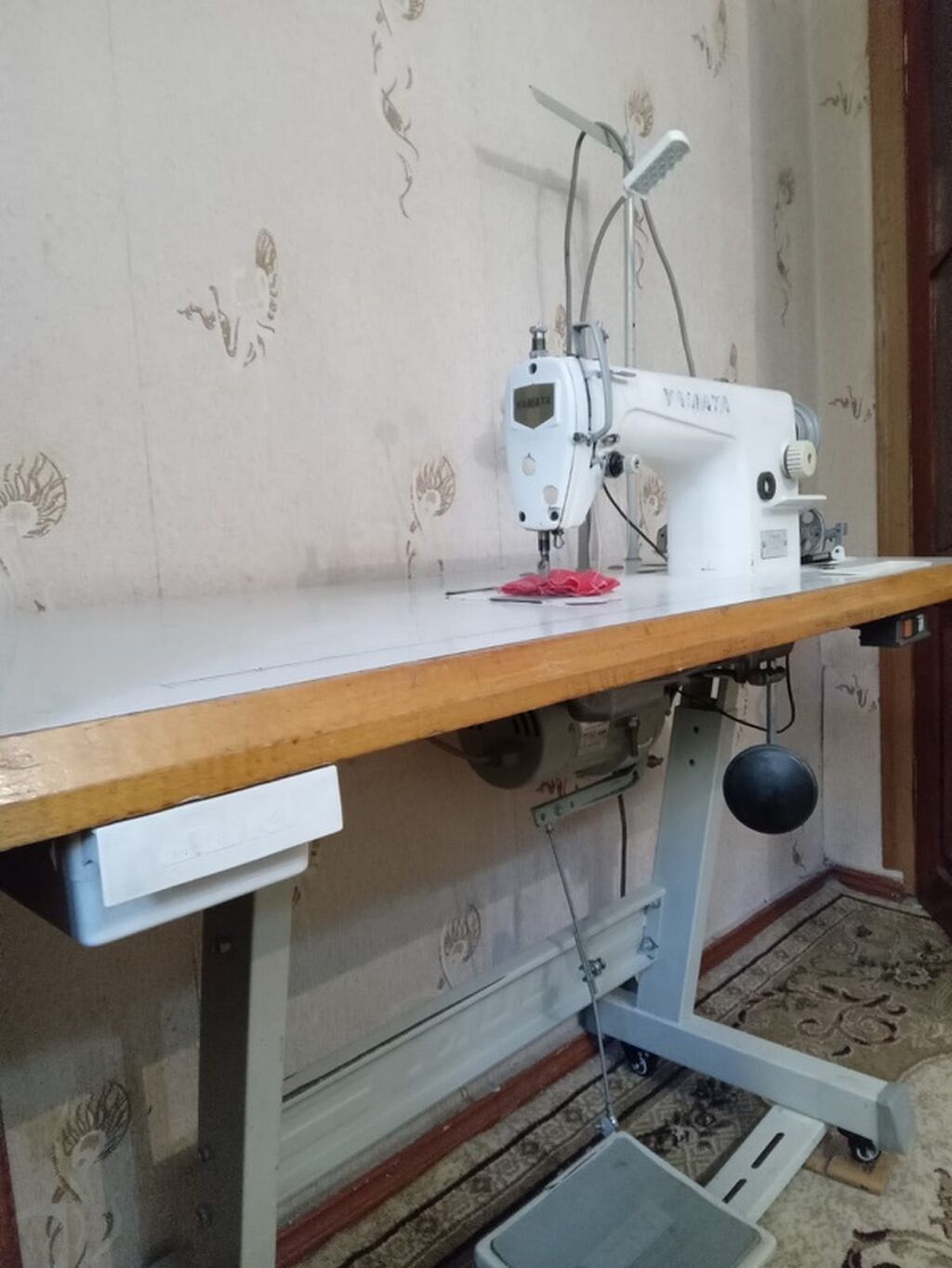 Sənaye tikiş maşını – Yamata düz tikiş (1 iynəli) Xüsusiyyətlər — Tikiş və işəmə maşınları, Digah (2)