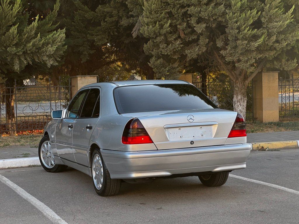 Mercedes C 200, 2.0 L, 1998 il, 336 000 km — Avtomobillər, Saatlı (5)