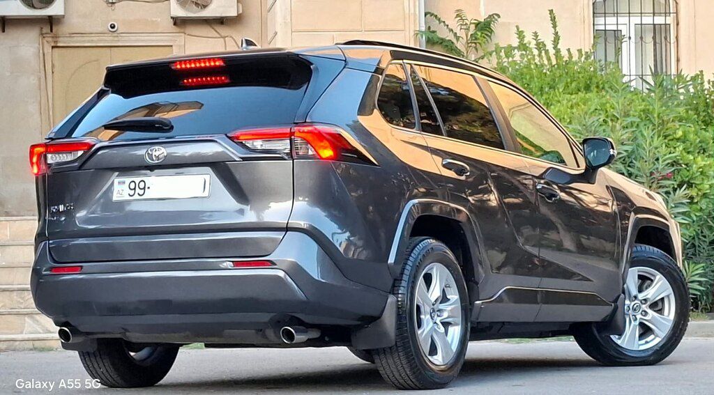 Toyota RAV4, 2.0 L, 2019 il, 102 000 km — Avtomobillər, Bakı (12)