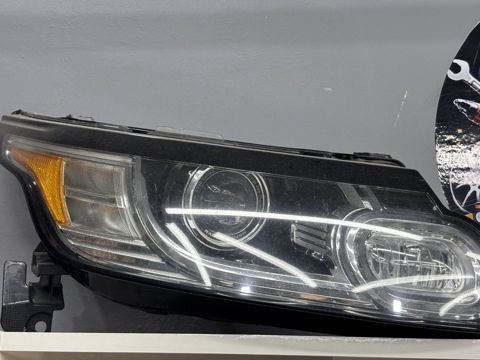 Range Rover Sport ön faraları — Bakı