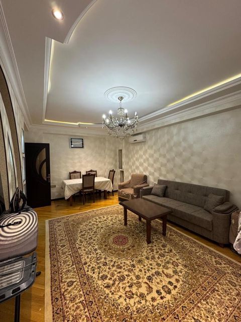 Satılır 2 otaqlı yeni tikili 90 m² — Bakı