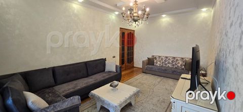 Satılır 4 otaqlı köhnə tikili 130 m²