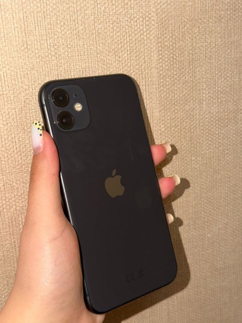 Apple iPhone 11 Black 128GB/4GB — Bakı
