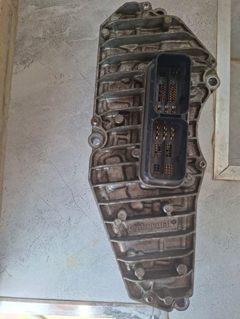 Ford Focus 2014 2.0 korobka beyni,Məhsul: Continental idarəetmə — Bakı