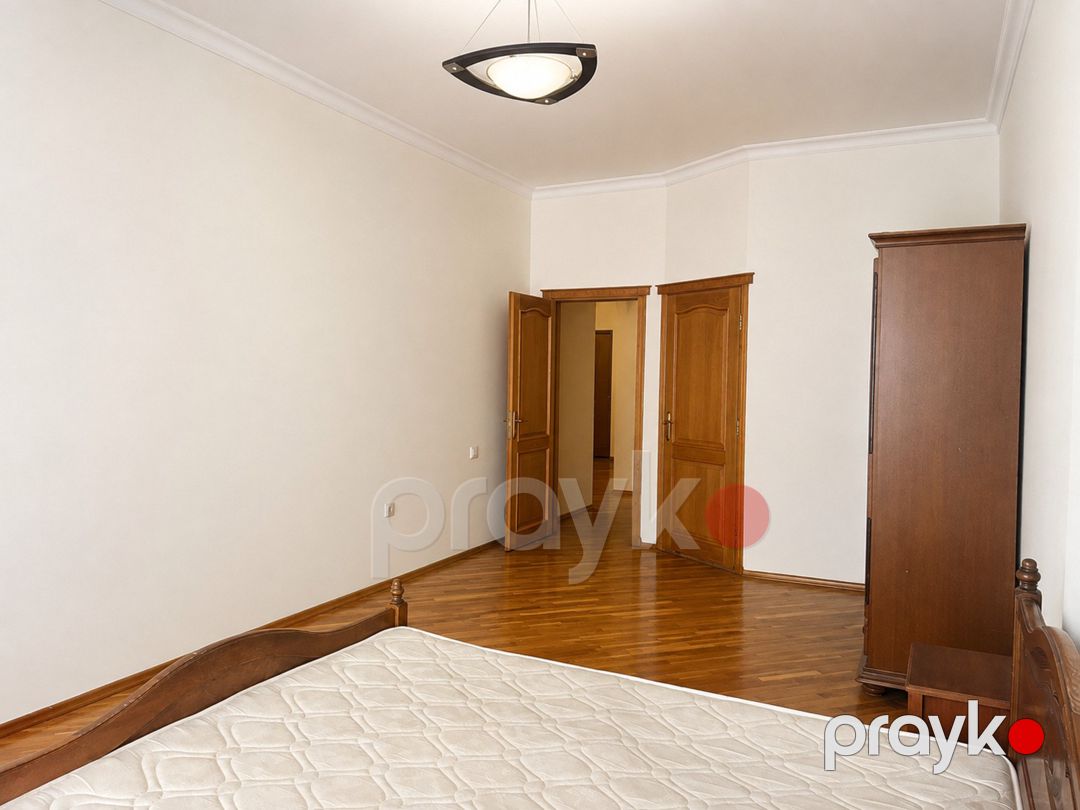 Satılır 4 otaqlı yeni tikili 211 m² — Mənzil, Bakı (5)