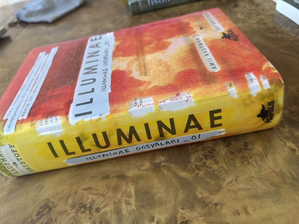 İlluminae: Kitab – “Illuminae: Illuminae Dosyaları 01” Müəlliflər — Kitablar, Bakı (2)