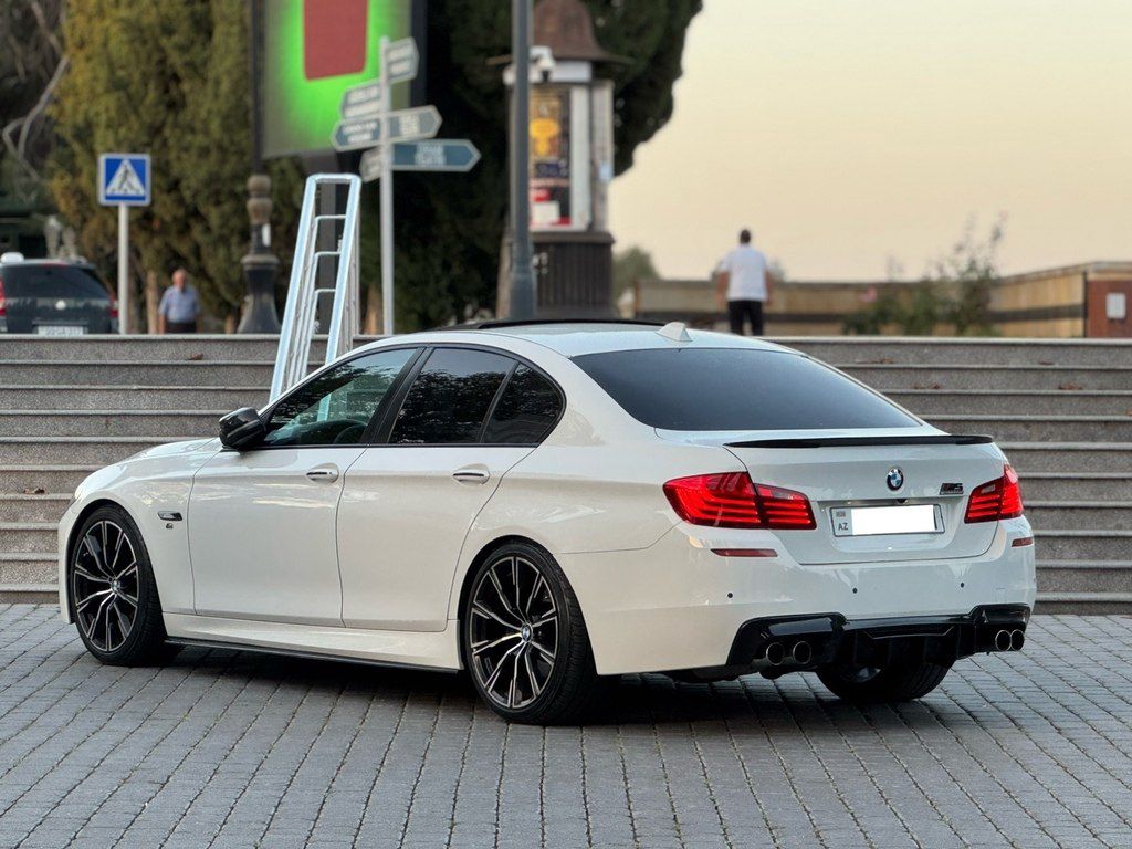 BMW 528, 2.0 L, 2015 il, 181 000 km — Avtomobillər, Gəncə (10)