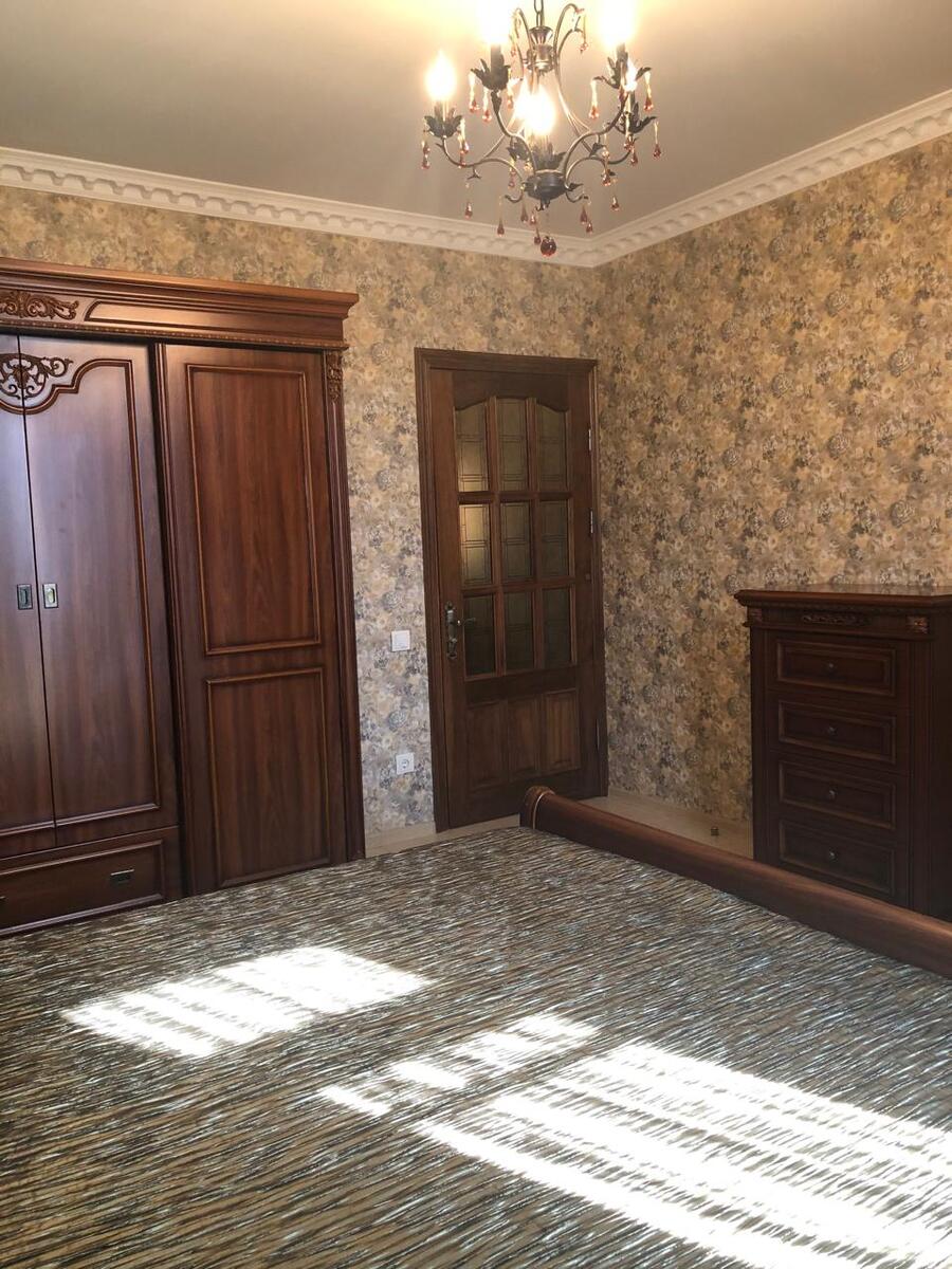 Satılır 6 otaqlı həyət evi/bağ evi 300 m² — Ev, villa, Bakı (10)