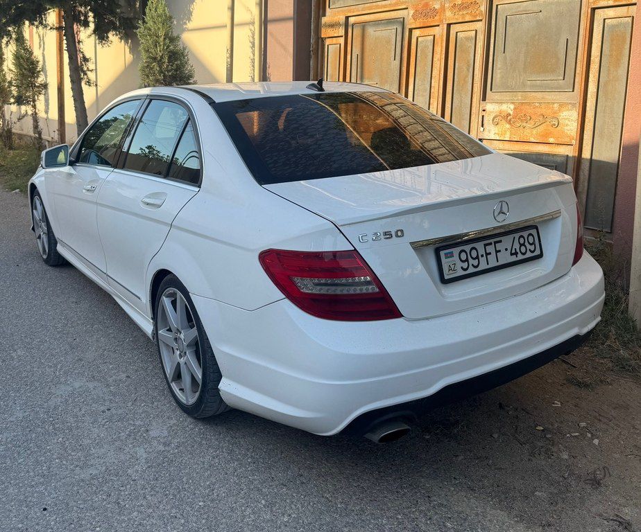 Mercedes C 250, 1.8 L, 2013 il, 255 000 km — Avtomobillər, Bakı (8)
