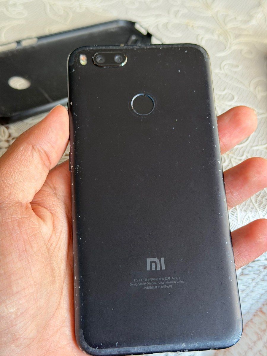 Xiaomi Mi 5 Black 64GB/3GB — Smartfonlar, Bakı (2)