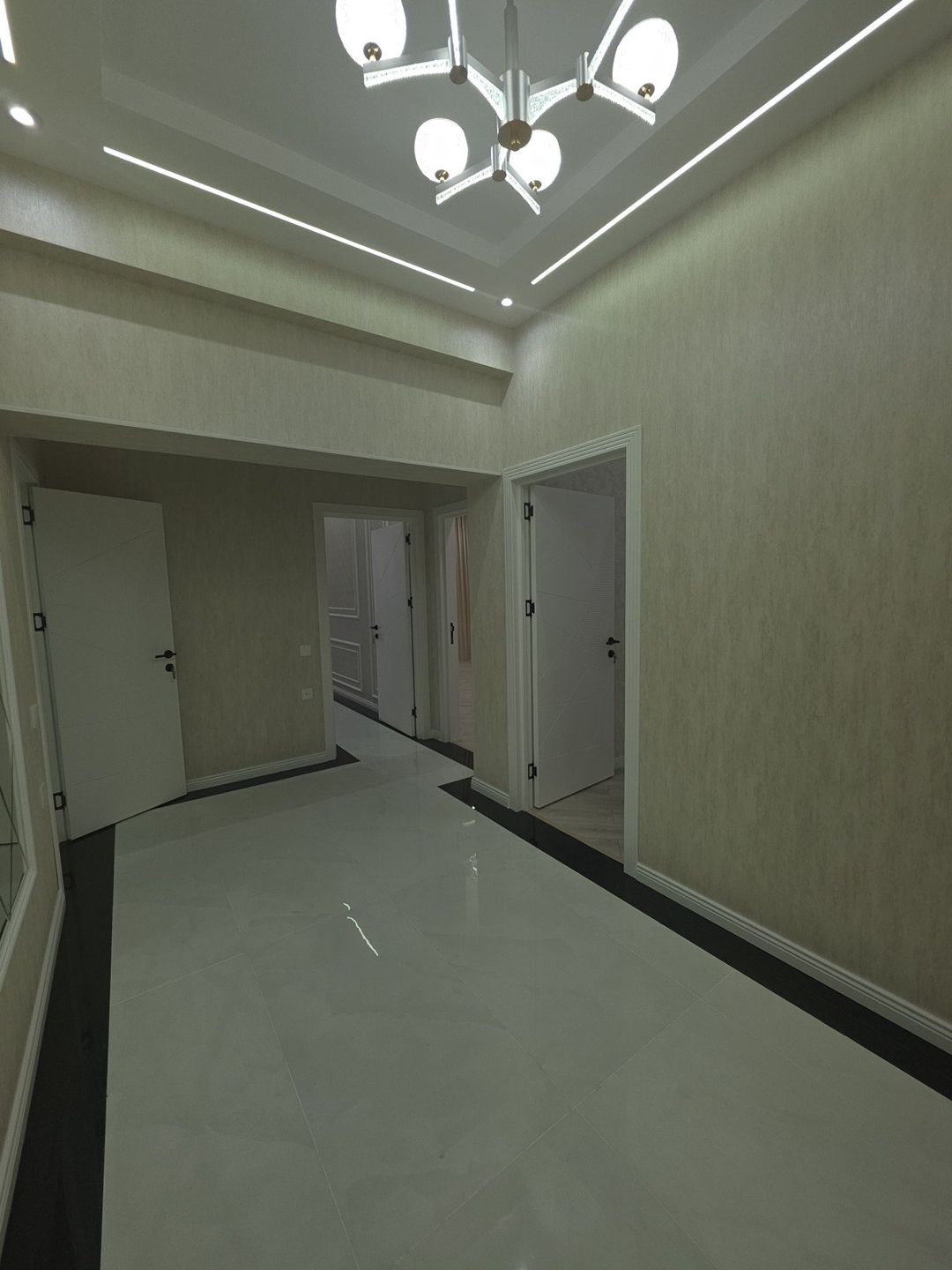 Satılır 2 otaqlı yeni tikili 82 m² — Mənzil, Bakı (4)