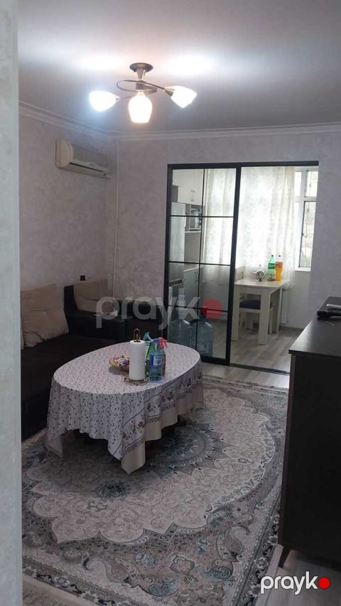 Satılır 2 otaqlı köhnə tikili 35 m²
