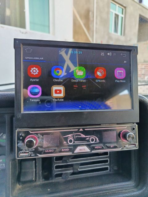 Avtomobil üçün multimedia başlıq – toxunma ekranlı, Android funksiyalı — Bakı
