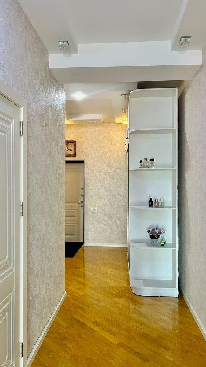 İcarəyə verilir 3 otaqlı yeni tikili 130 m² — Mənzil, Bakı (11)