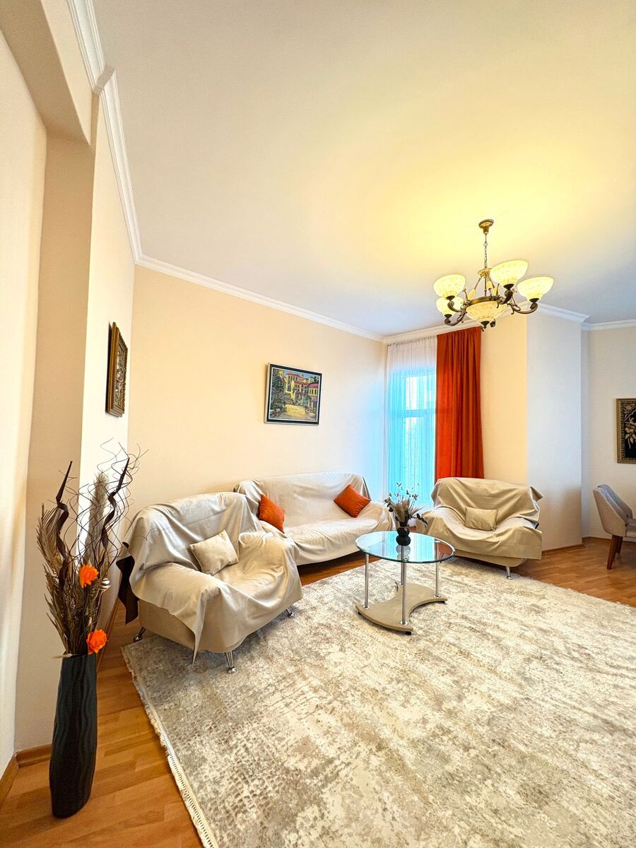 2-otaqlı yeni tikili kirayə verilir, E.Akademiyası m., 97 m² — Mənzil, Bakı (2)